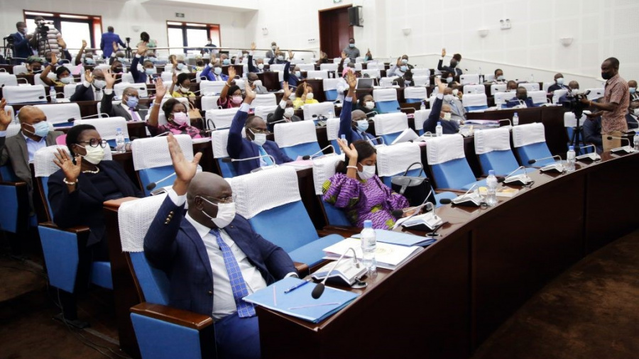 Au Togo, les députés adoptent le budget exercice 2022 qui s’établit à 1779 milliards FCFA