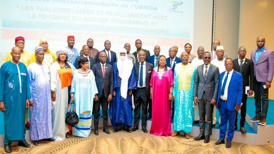 A Lomé, les parlementaires de l&#039;UEMOA se familiarisent avec les réformes du Budget -Programme