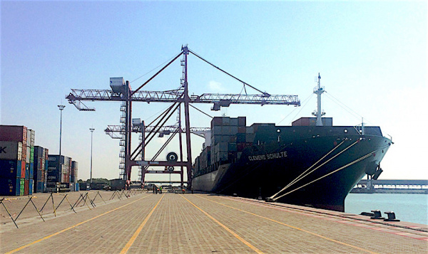Le Port de Lomé pompe le trafic des ports nigerians, soutenu par sa position géographique et les reformes