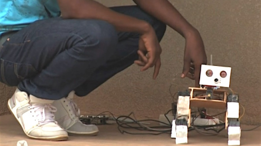 Le codage et la robotique seront au rendez-vous d’un camp à Lomé du 20 au 22 août prochain