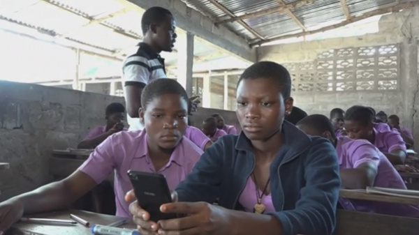 Togo : interdiction de téléphones portables dans les écoles dès la prochaine rentrée scolaire