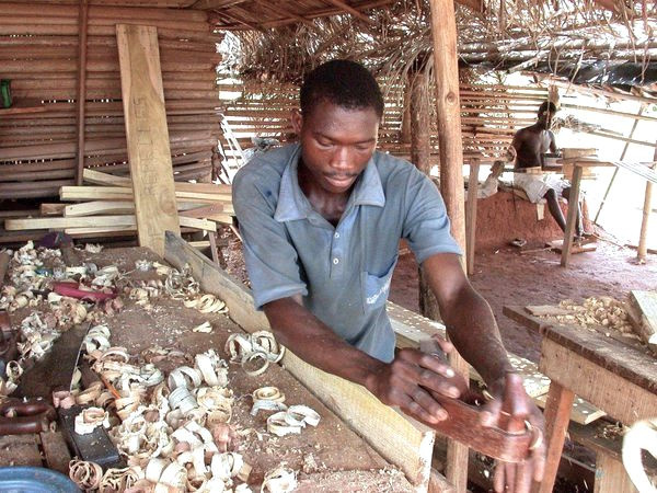 Artisanat : 20 000 artisans formés à la création de PME et 11 000 projets financés depuis 2011