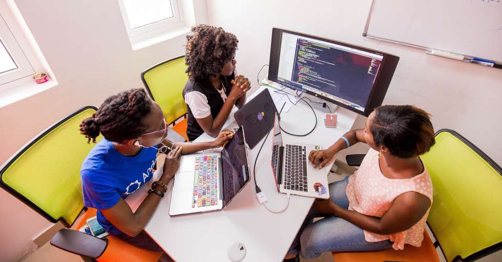 Togo : le centre américain &quot;Emerging Voice&#039;s Center&quot; recrute 12 techpreneurs