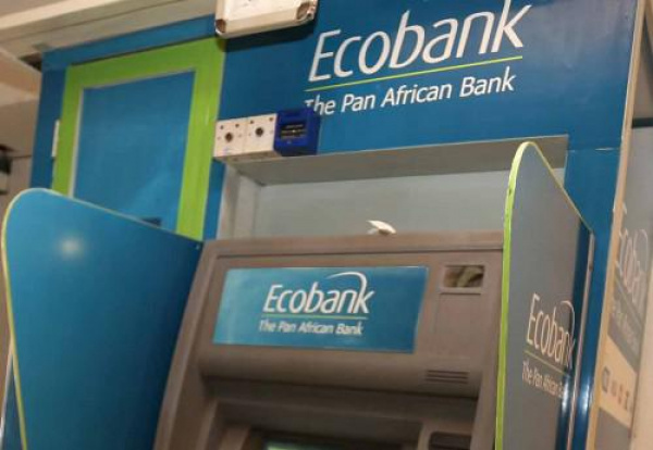 Togo : les GAB d’Ecobank désormais accessibles aux abonnés Moov, sans carte bancaire