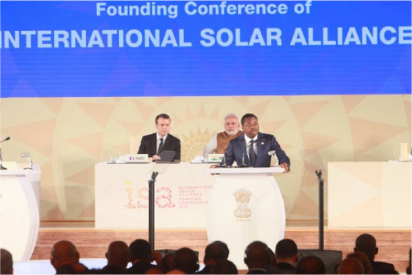 Faure Gnassingbé défend les intérêts du Togo au Sommet de l&#039;Alliance Solaire Internationale à New Delhi