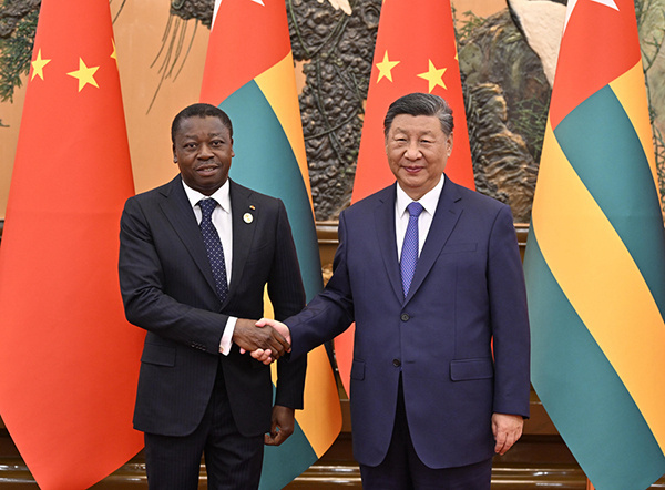 Togo-China: Presidents Gnassingbé and Jinping Strengthen Ties at China-Africa Economic Forum