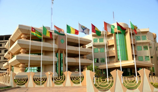Finances Publiques: Les magistrats de l&#039;Uemoa se forment à la certification des comptes à Lomé