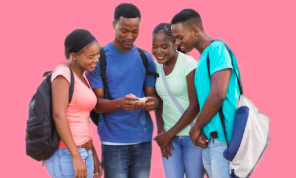 Togo : eCentre Convivial, l’application mobile qui fournit des informations et des soins