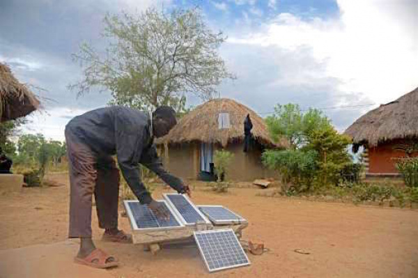 Togo : Compact with Africa to help set 100,000 off-grid solar home systems in the framework of the CIZO project