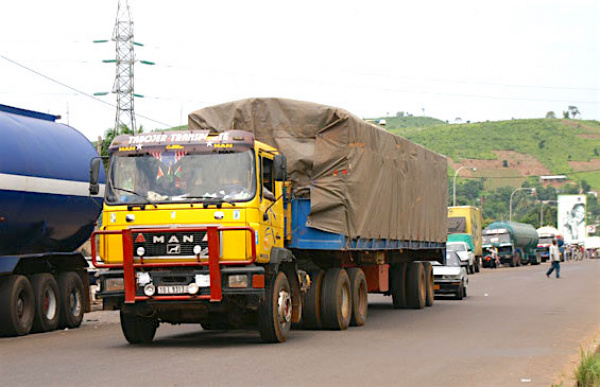 Désormais, seuls les véhicules en phase avec la réglementation sont autorisés à emprunter les axes routiers au Togo