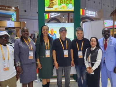 made-in-togo-rice-promoted-at-china-international-import-expo