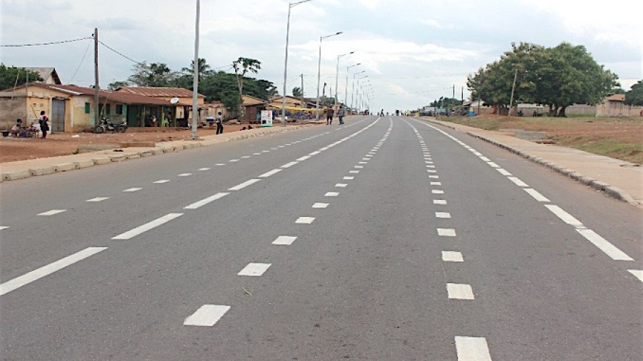 Togo : la route réhabilitée Notsé-Tohoun-Frontière Benin désenclave la zone à fort potentiel agricole du Moyen-Mono