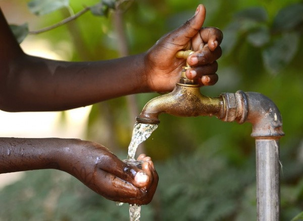 Togo: les travaux de construction de nouvelles infrastructures d’eau potable démarrent dans les Plateaux et la Centrale