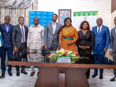 au-togo-ecobank-s-engage-pour-la-promotion-du-sport-en-milieu-scolaire