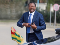 President Gnassingbé, the voice of the private sector at Africa Finance Summit in Paris