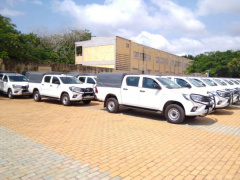 Togo: Ministry for primary and secondary education gets new rolling stock from the government