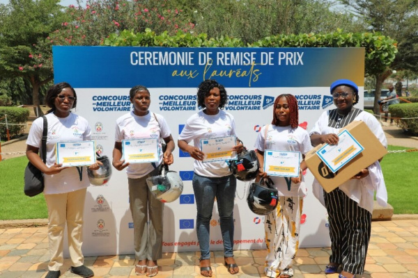 Togo : des récompenses pour les meilleurs volontaires de l’année 2024