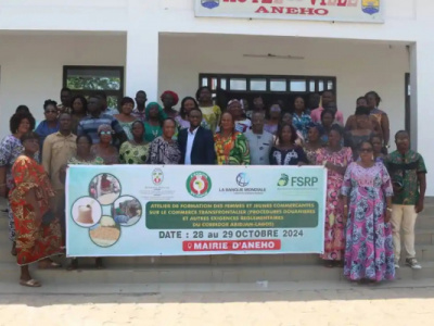 togo-hosts-customs-training-for-women-engaged-in-cross-border-trade