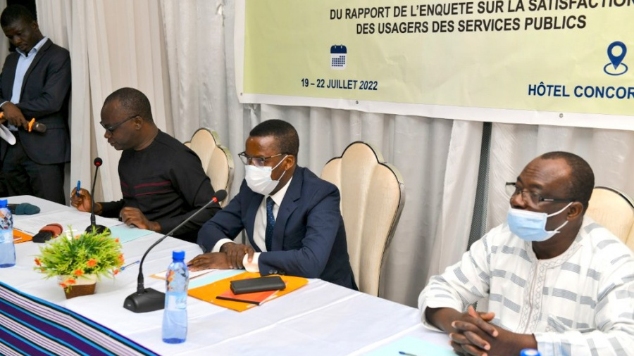 Togo : trois documents stratégiques pour améliorer les services publics