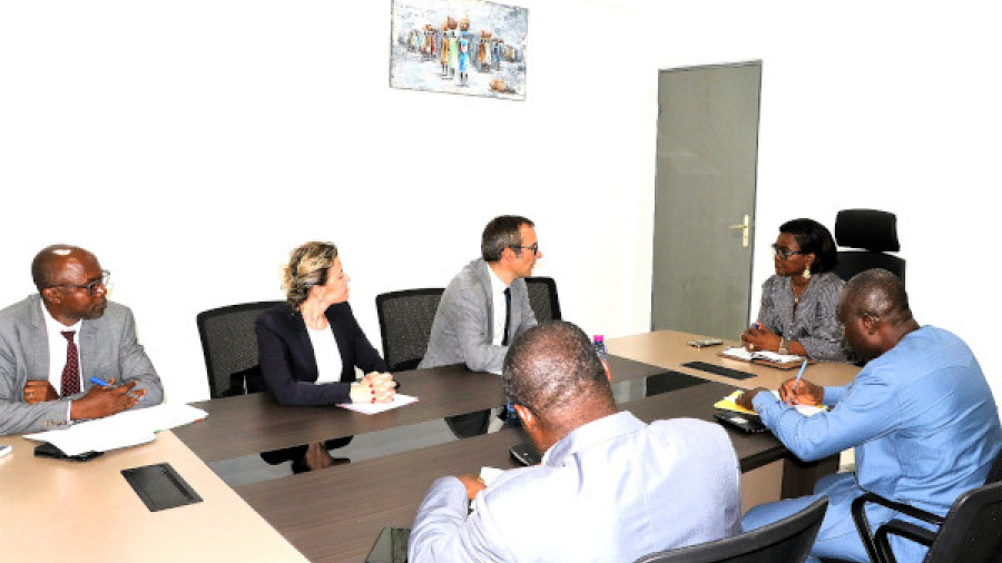 togo-french-development-agency-invests-cfa6-5-billion-in-agoe-nyive-solar-plant