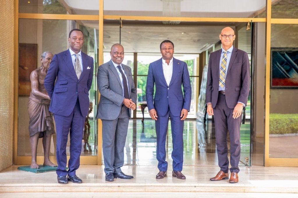 Faure Gnassingbé et Jeremy Awori, nouveau DG d&#039;Ecobank, discutent développement économique du Togo