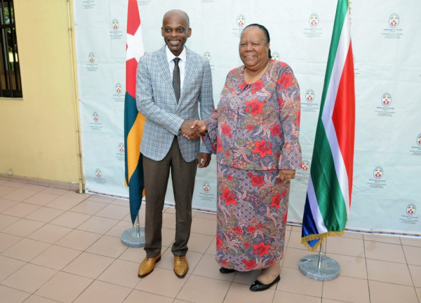 Coopération : plus besoin de visa pour les fonctionnaires togolais vers l’Afrique du Sud