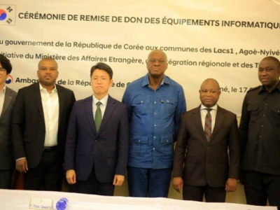 south-korea-donates-computer-equipment-to-three-togolese-communes