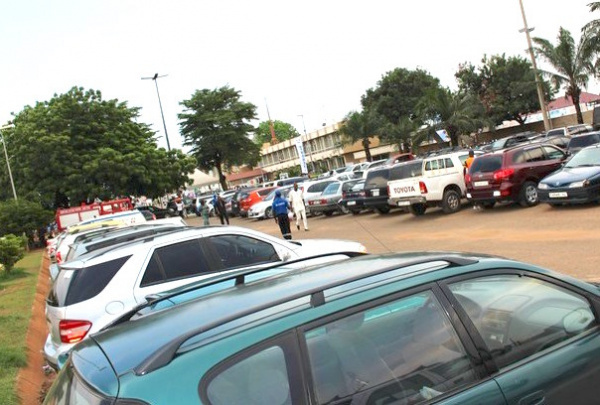 Togo: Lomé experiments privatization of parking spaces’ management