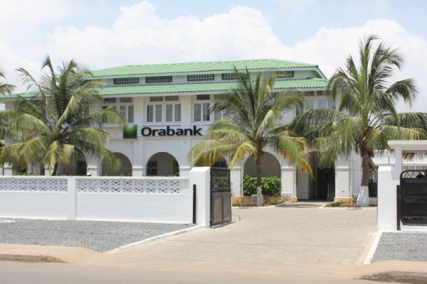 Orabank lends CFA330 million to Togolese farmers in support to MIFA